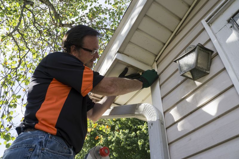 Vinyl Siding Repair - Image 10