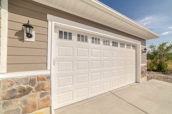 Cost of Garage Siding Repair in Jacksonville